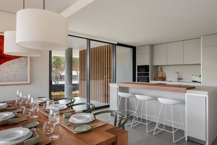 Image No.2-3 Bed Property for sale