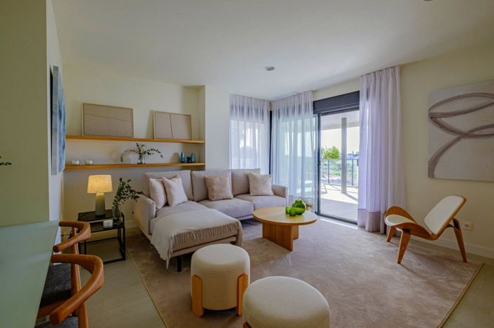 Image No.20-2 Bed Property for sale