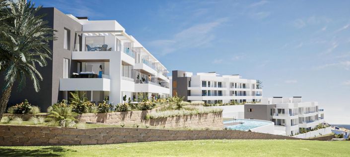 Image No.13-3 Bed Property for sale