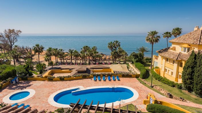 Image No.1-4 Bed Property for sale