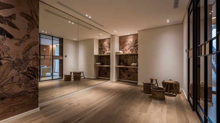 Image No.15-4 Bed Property for sale