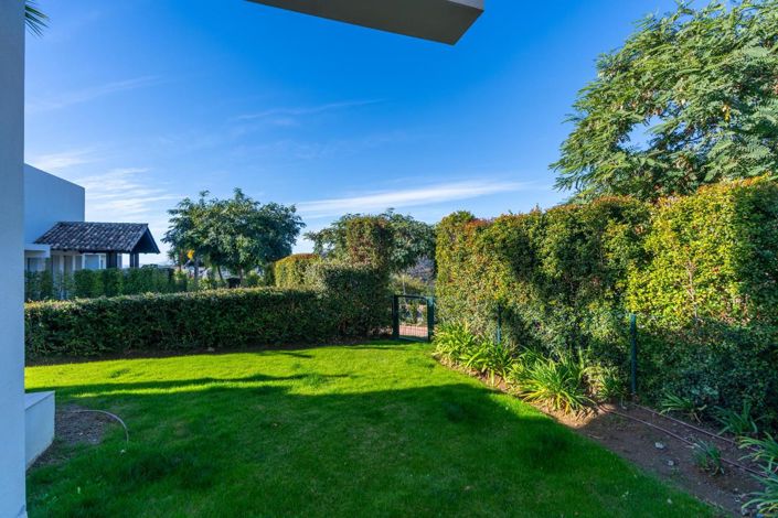 Image No.29-3 Bed Property for sale