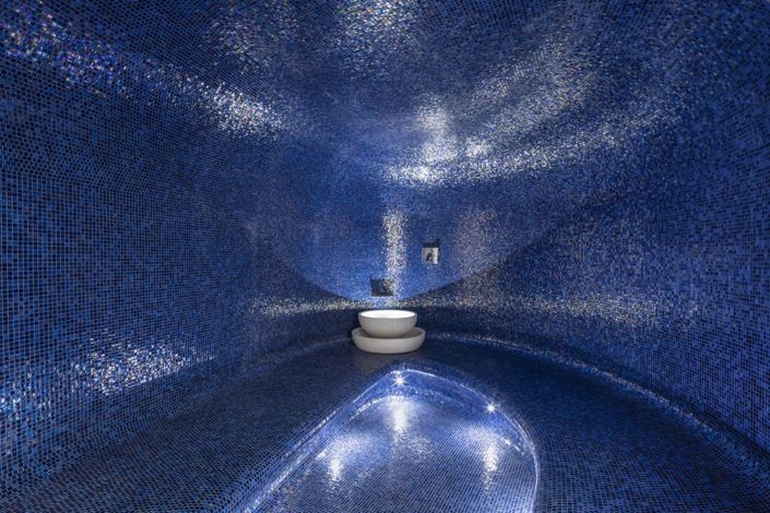 Image No.19-5 Bed Property for sale