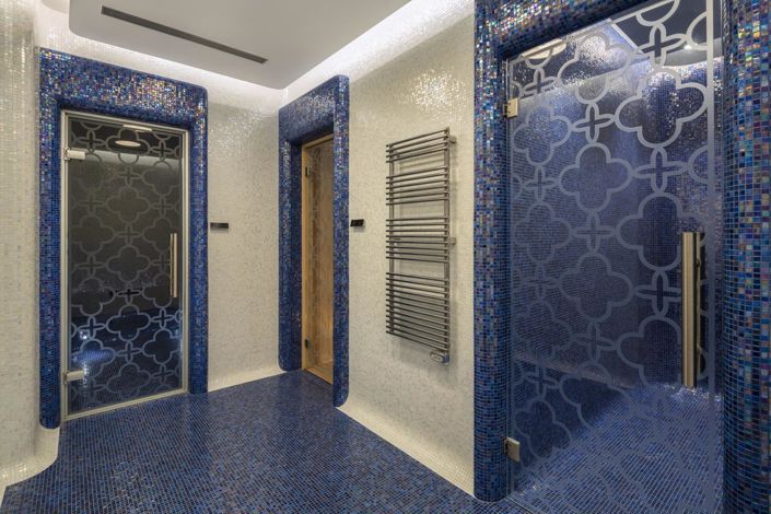 Image No.20-5 Bed Property for sale