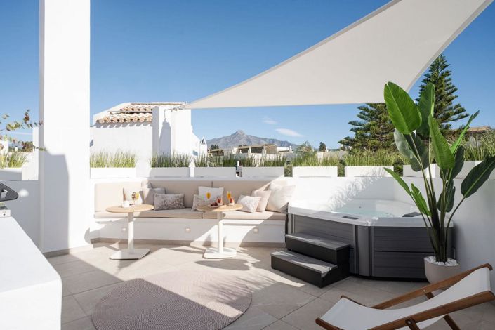 Image No.1-3 Bed Property for sale