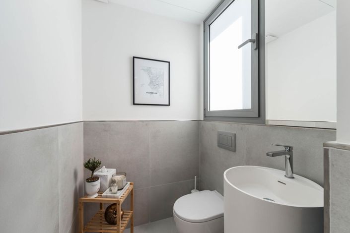 Image No.6-3 Bed Property for sale