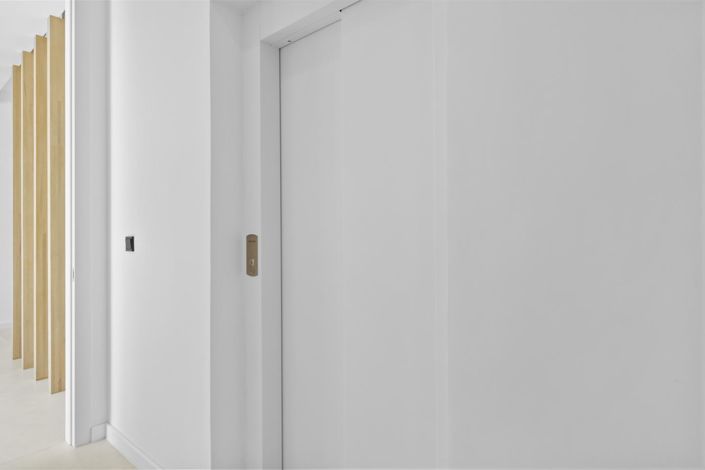 Image No.53-4 Bed Property for sale