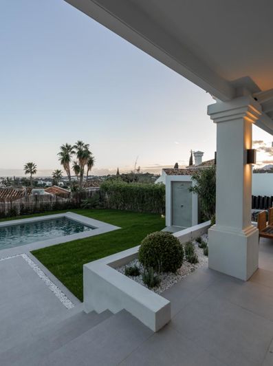 Image No.11-5 Bed Property for sale