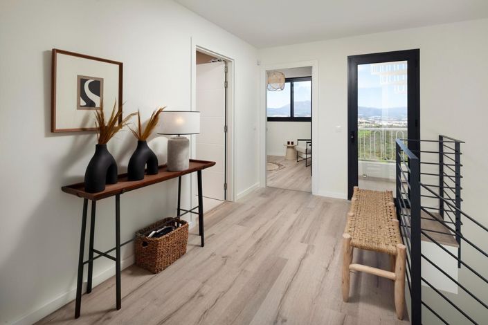 Image No.4-3 Bed Property for sale