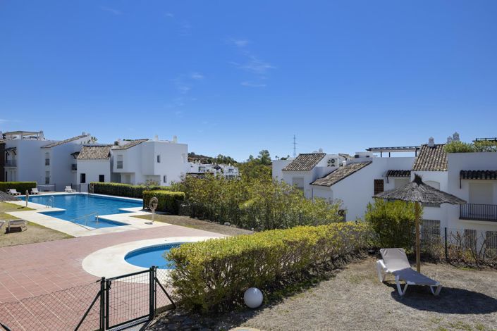 Image No.22-3 Bed Property for sale