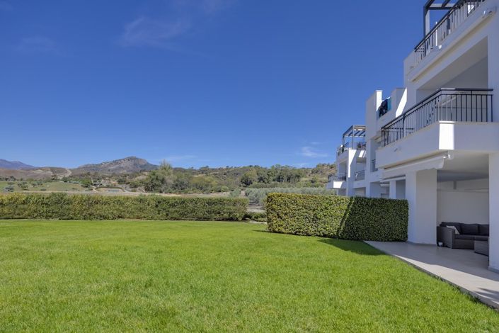 Image No.7-3 Bed Property for sale