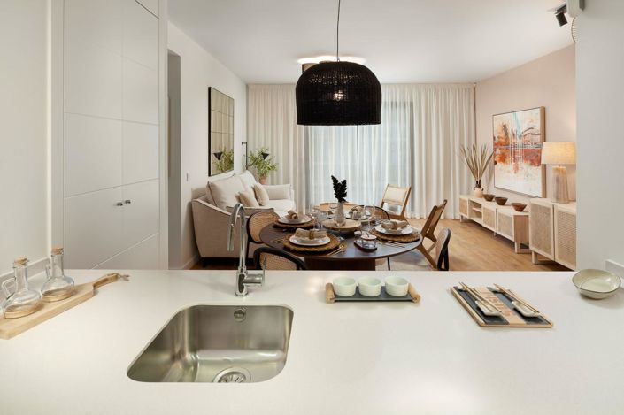 Image No.4-2 Bed Property for sale