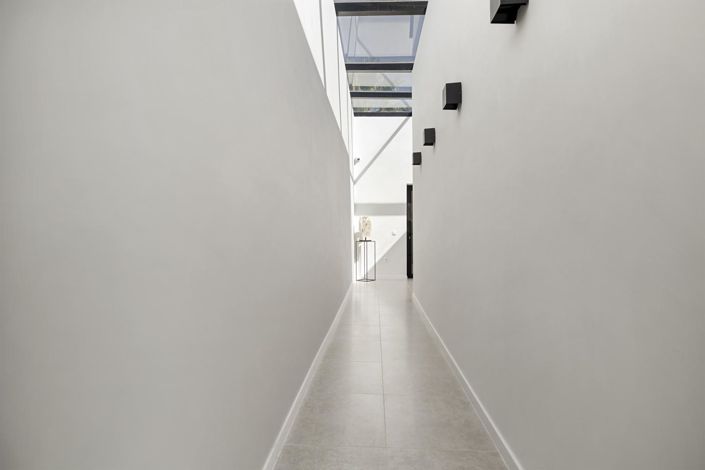 Image No.44-5 Bed Property for sale