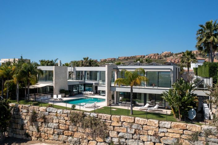 Image No.49-5 Bed Property for sale