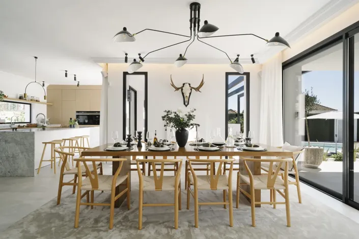 Image No.6-5 Bed Property for sale