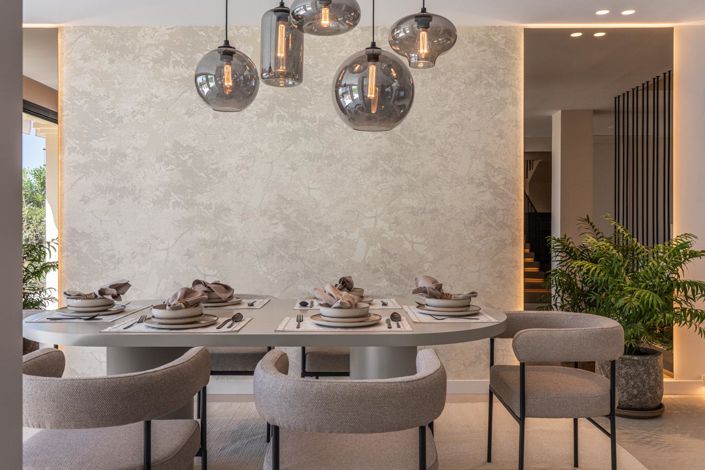 Image No.15-3 Bed Property for sale