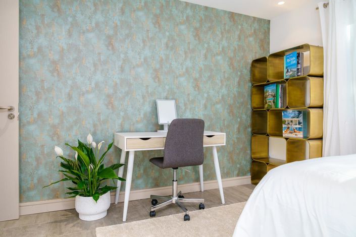 Image No.43-6 Bed Property for sale