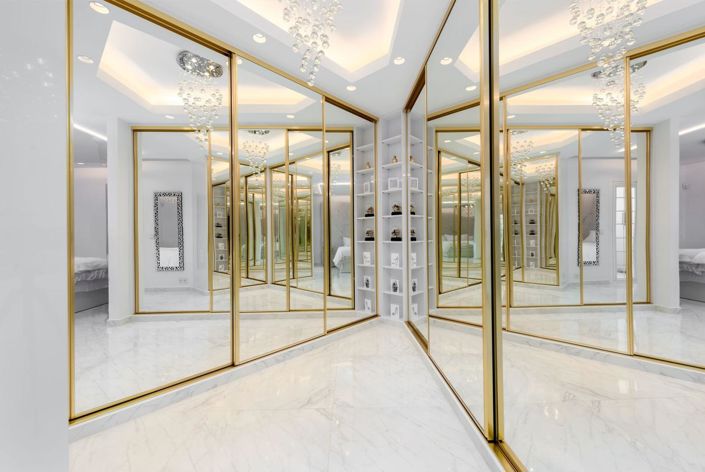 Image No.37-3 Bed Property for sale