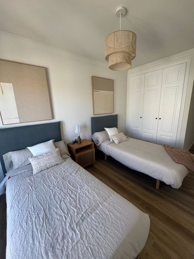 Image No.11-3 Bed Property for sale