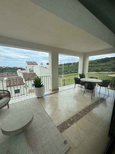 Image No.13-3 Bed Property for sale