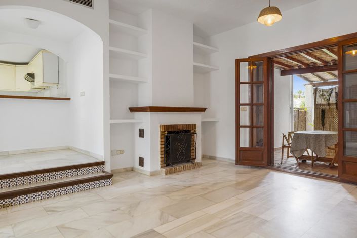 Image No.7-2 Bed Property for sale