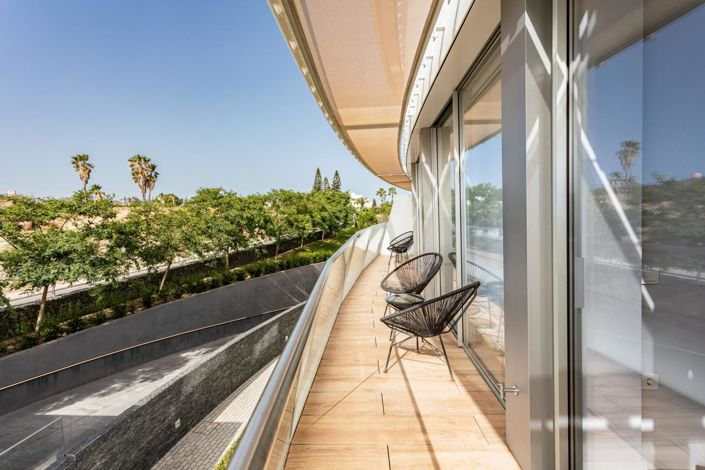 Image No.13-4 Bed Property for sale