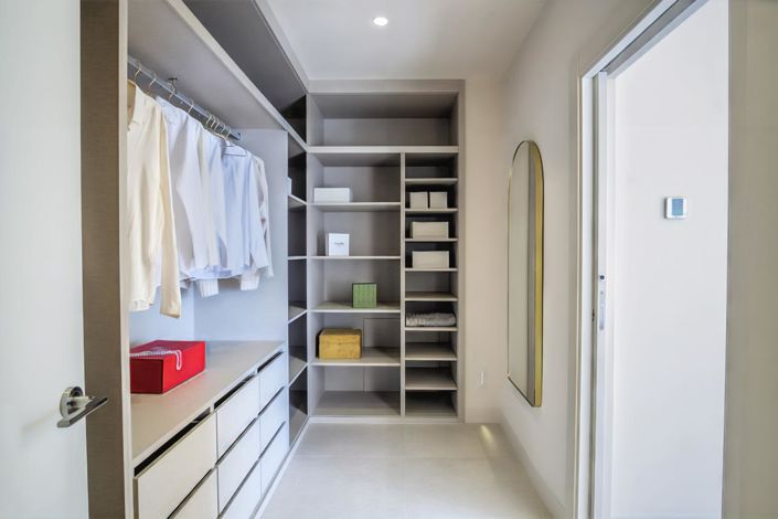 Image No.22-4 Bed Property for sale