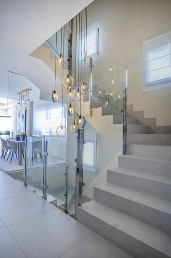 Image No.24-4 Bed Property for sale