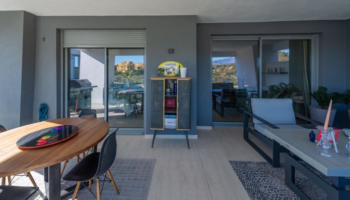 Image No.22-2 Bed Property for sale