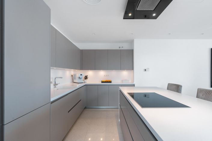 Image No.31-5 Bed Property for sale