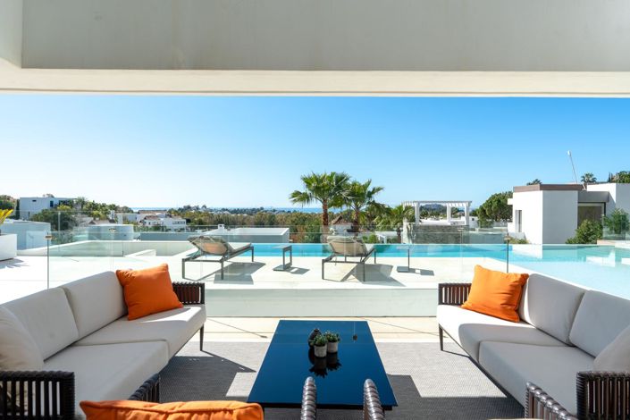 Image No.7-5 Bed Property for sale