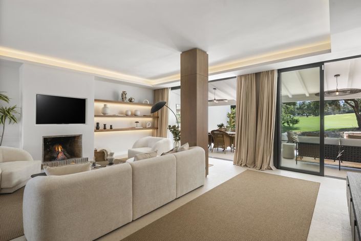 Image No.7-4 Bed Property for sale