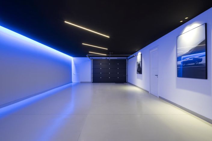 Image No.35-5 Bed Property for sale