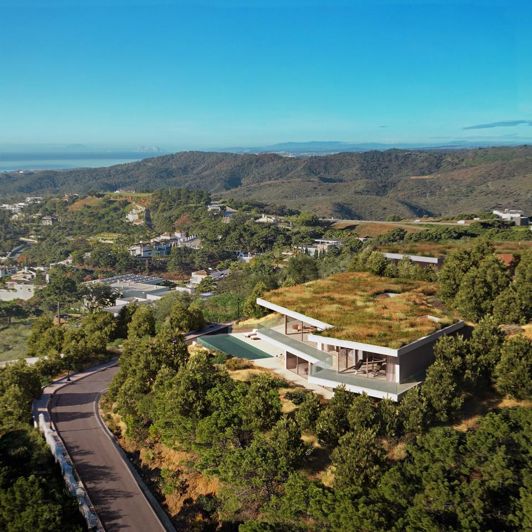 Image No.6-5 Bed Property for sale