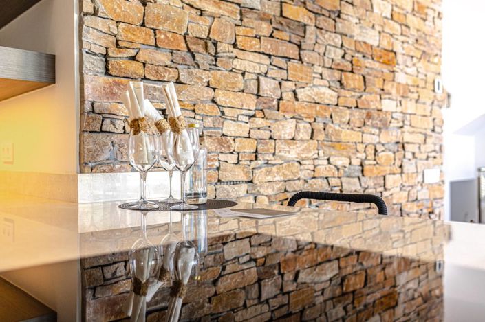 Image No.20-4 Bed Property for sale