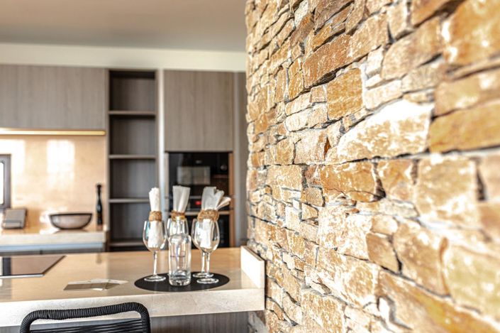 Image No.23-4 Bed Property for sale