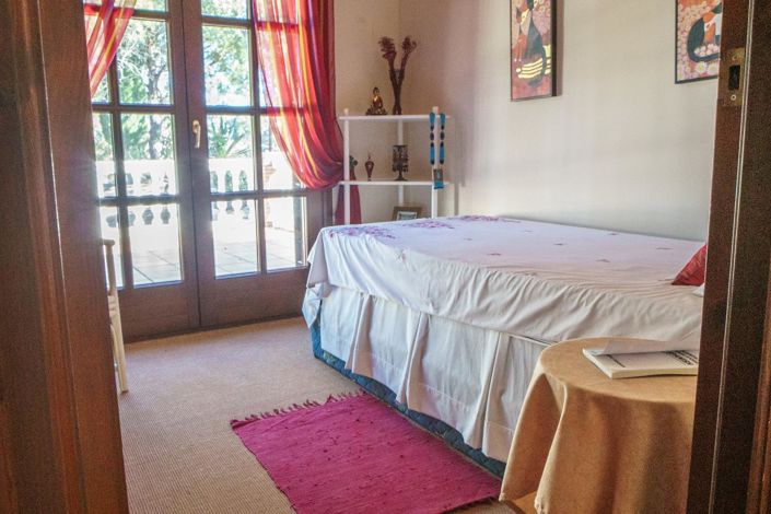 Image No.49-6 Bed Property for sale