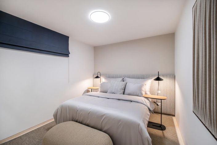 Image No.19-6 Bed Property for sale