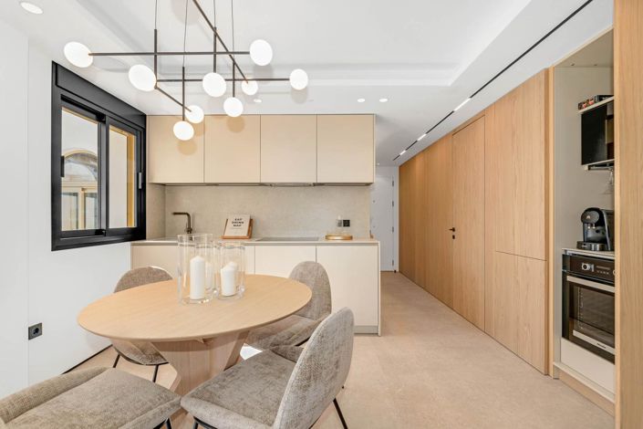 Image No.13-2 Bed Property for sale