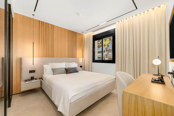 Image No.21-2 Bed Property for sale