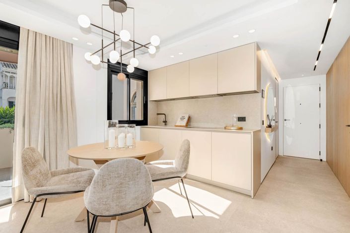 Image No.9-2 Bed Property for sale