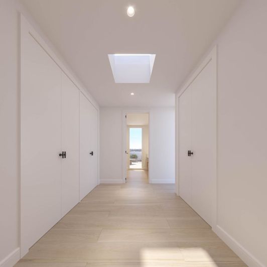 Image No.10-4 Bed Property for sale