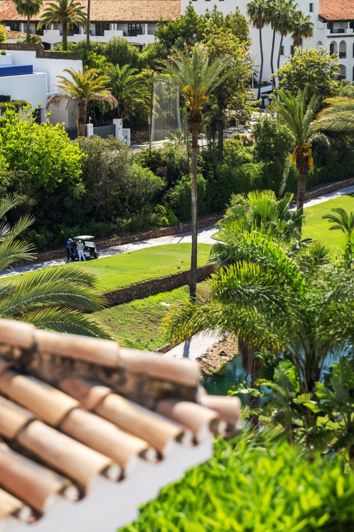 Image No.28-4 Bed Property for sale