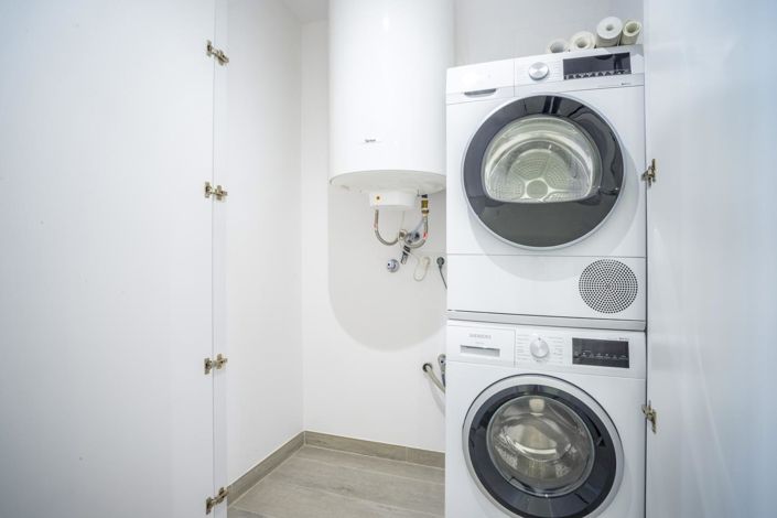 Image No.35-3 Bed Property for sale