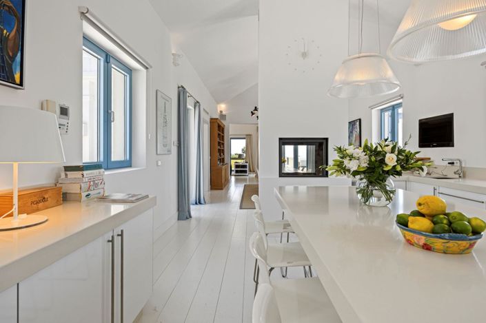 Image No.35-5 Bed Property for sale