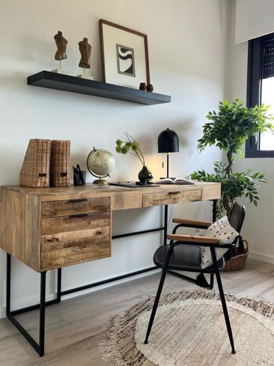 Image No.12-3 Bed Property for sale