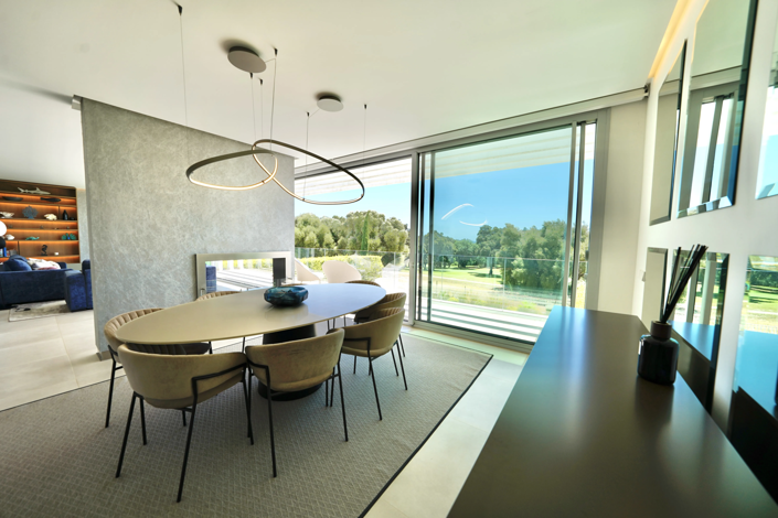 Image No.13-5 Bed Property for sale