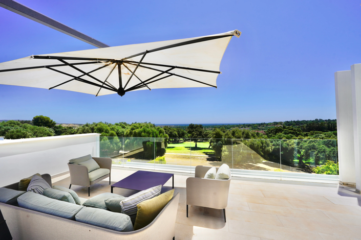 Image No.18-5 Bed Property for sale