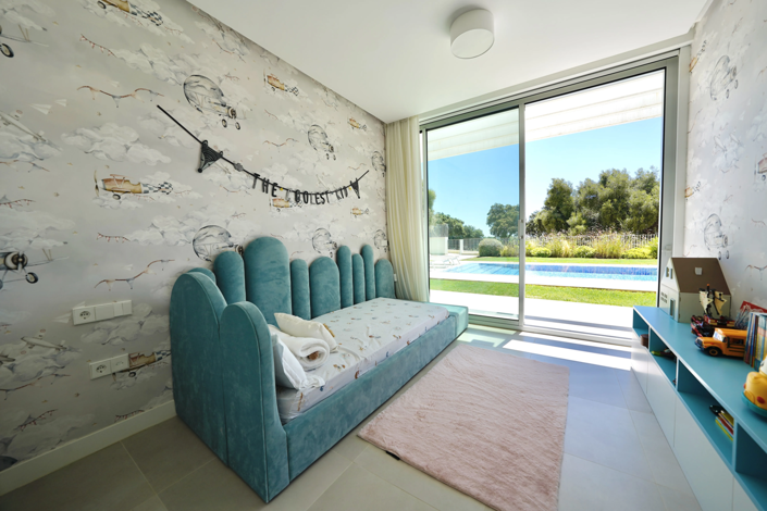 Image No.9-5 Bed Property for sale