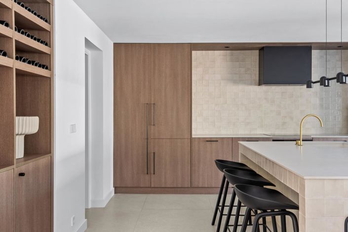 Image No.9-3 Bed Property for sale